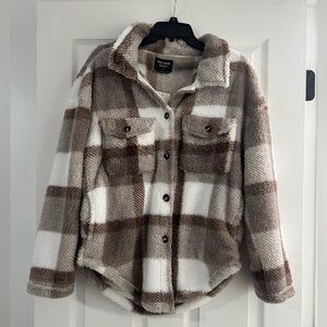 NEW STREETWEAR SOCIETY PLAID FUZZY TOP MULTIPLE SIZES